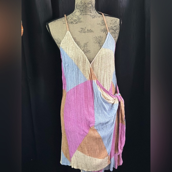 O'Neill Dresses & Skirts - Wrap around O’Neill short dress